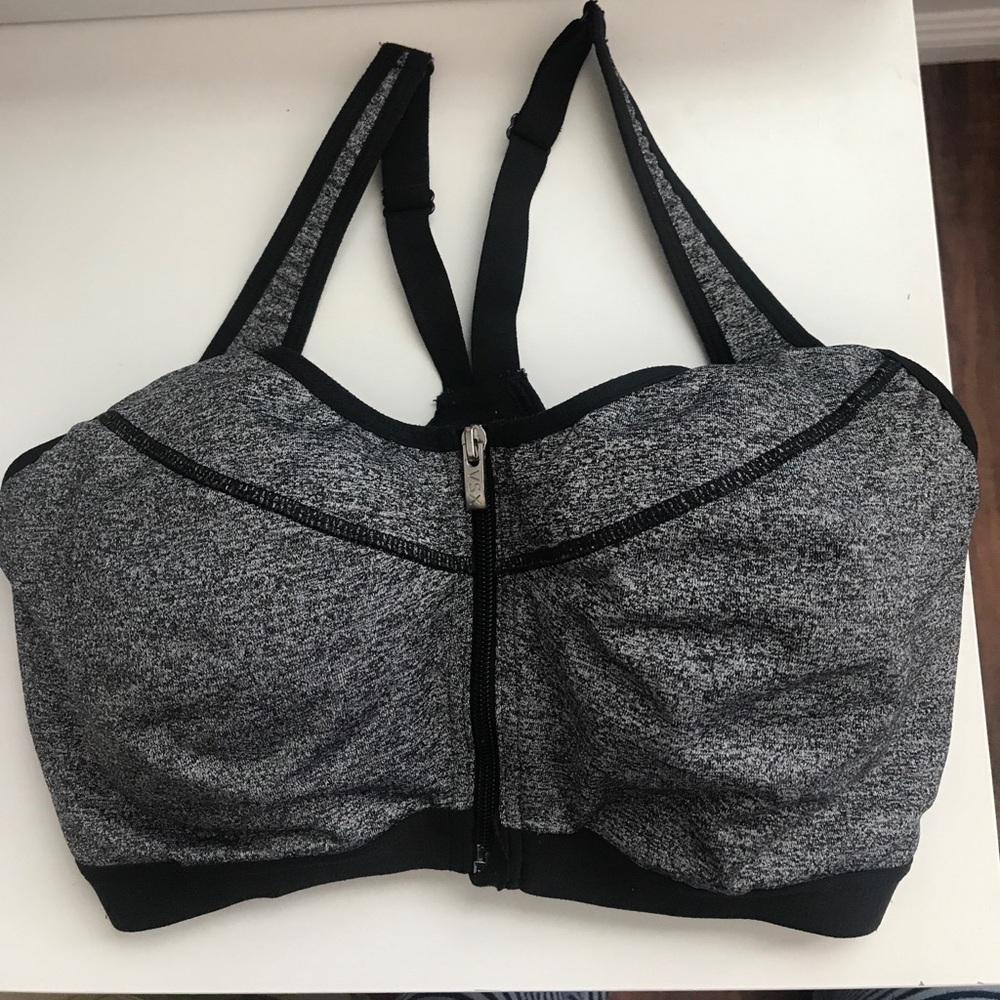 VSX SPORTS BRA 32DD.
